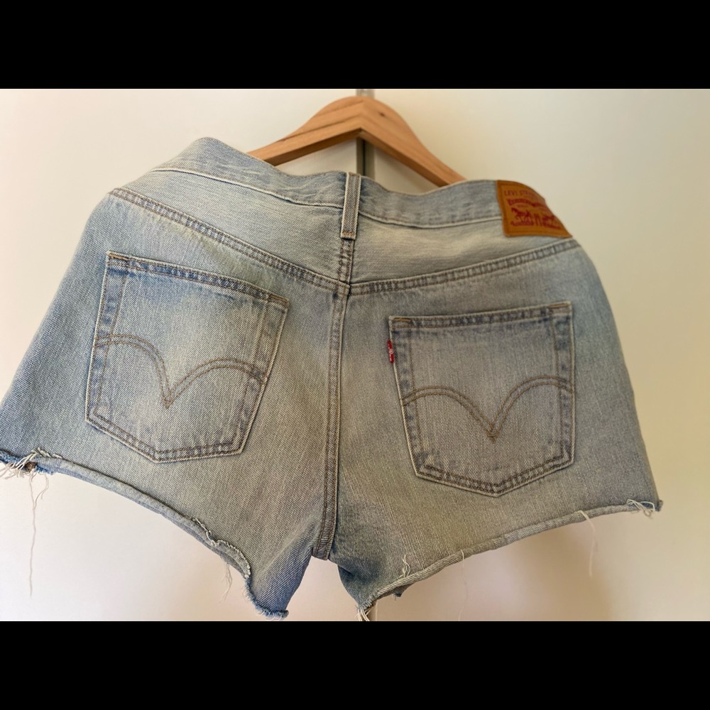 Levi’s cheeky cutoff Jean shorts